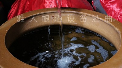 白酒香型到底是怎樣產(chǎn)生的？濃香醬香清香等是近代才有的嗎