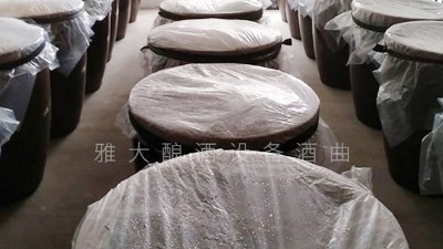 小型制酒設(shè)備：白酒的香氣是自然發(fā)酵而來(lái)，還是靠添加香精香料？