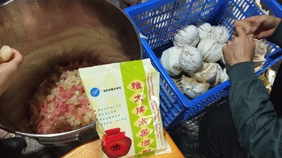 是什么讓王總決定用果酒釀酒設(shè)備做蜜柚酒？蜜柚釀酒技術(shù)