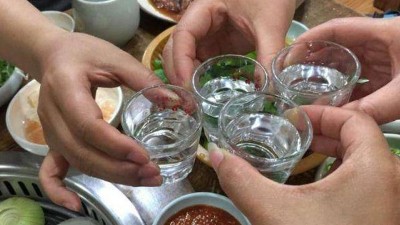 全自動(dòng)釀酒設(shè)備：過年喝酒的6大理由！句句戳心……