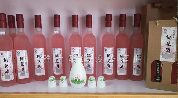 春天百花盛開(kāi)，用烤酒設(shè)備釀造鮮花酒的技術(shù)想學(xué)嗎?